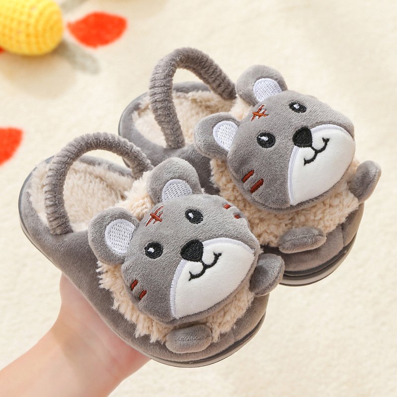 Cute Slip On Warm Winter Baby Slides 3D Animal Tiger Shaped Indoor Baby Slippers 2022