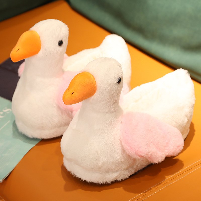 Hot Selling Plush Animal Slippers For Women Man 2023 New Couple Slides Soft Household Cartoon Indoor Antiskid Slippers