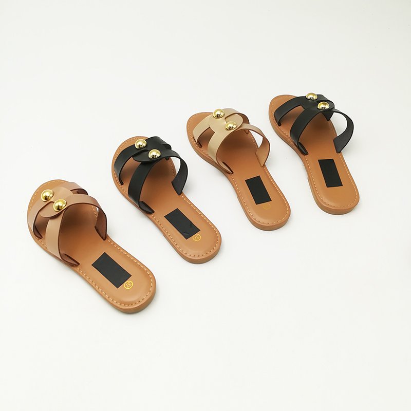 Hot wholesale young ladies shoes unique pvc convenient fashionable slides slippers