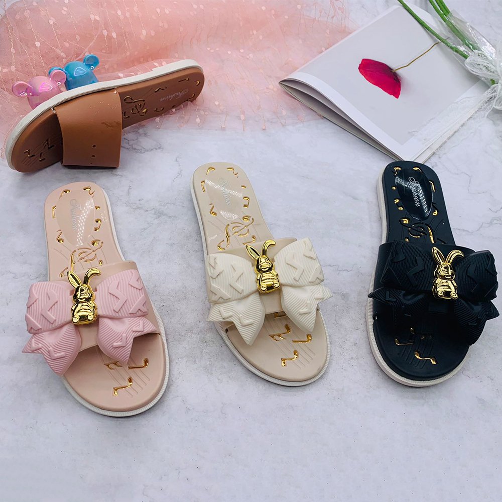 Popular Design Custom Nice Women Beach Nude Open Toe Slippers Slide Slipper For Ladies