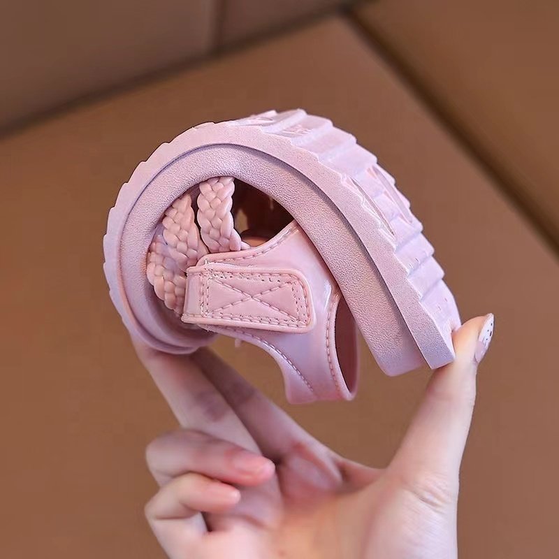 Footwear wholesale PVC Children sandal Summer girls Slides slipper kidsBeach Sandals Shoes