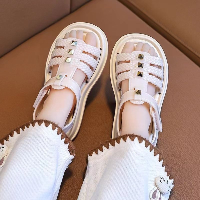 Footwear wholesale PVC Children sandal Summer girls Slides slipper kidsBeach Sandals Shoes