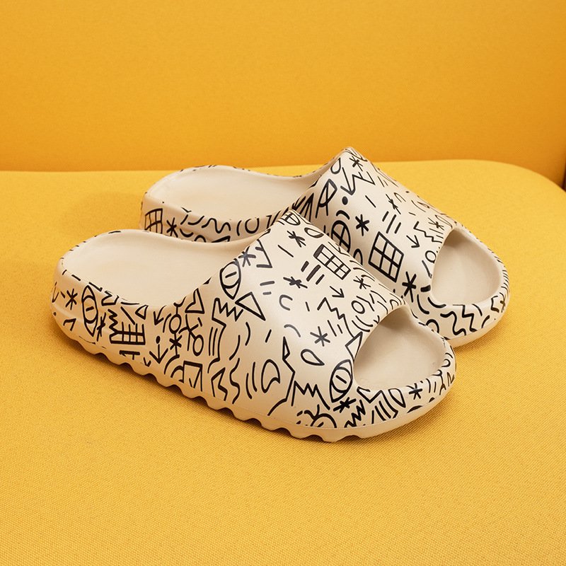 Hot Selling Thick Sole Unisex Cartoon Graffiti Non-Slip Cloud Pillow Slippers Slides For Women Men