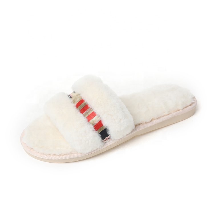 Indoor Outdoor Open Toe Sandals Plush Faux Fur Slippers Luxury Winter Slides Wholesale Glitter Belt Decoration Soft Sole Lady