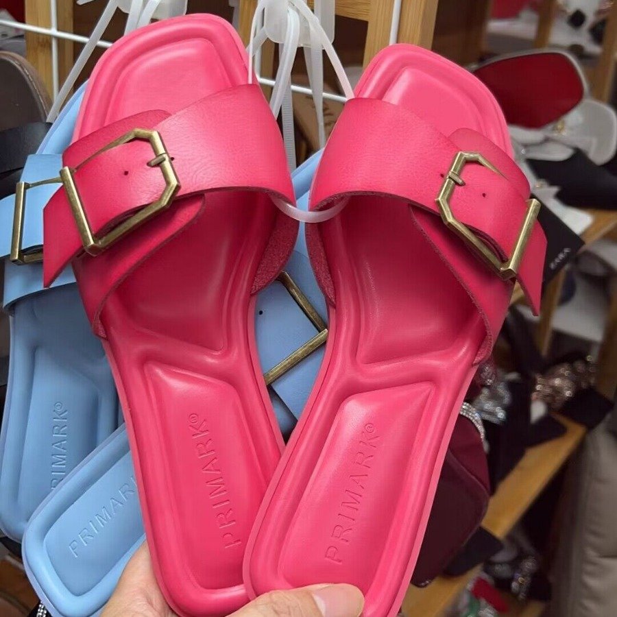 Hot Sale Square Buckle Single Strap Designer Sandals Fashion Ladies Slippers Outdoor Indoor Slippers Flat Sandals