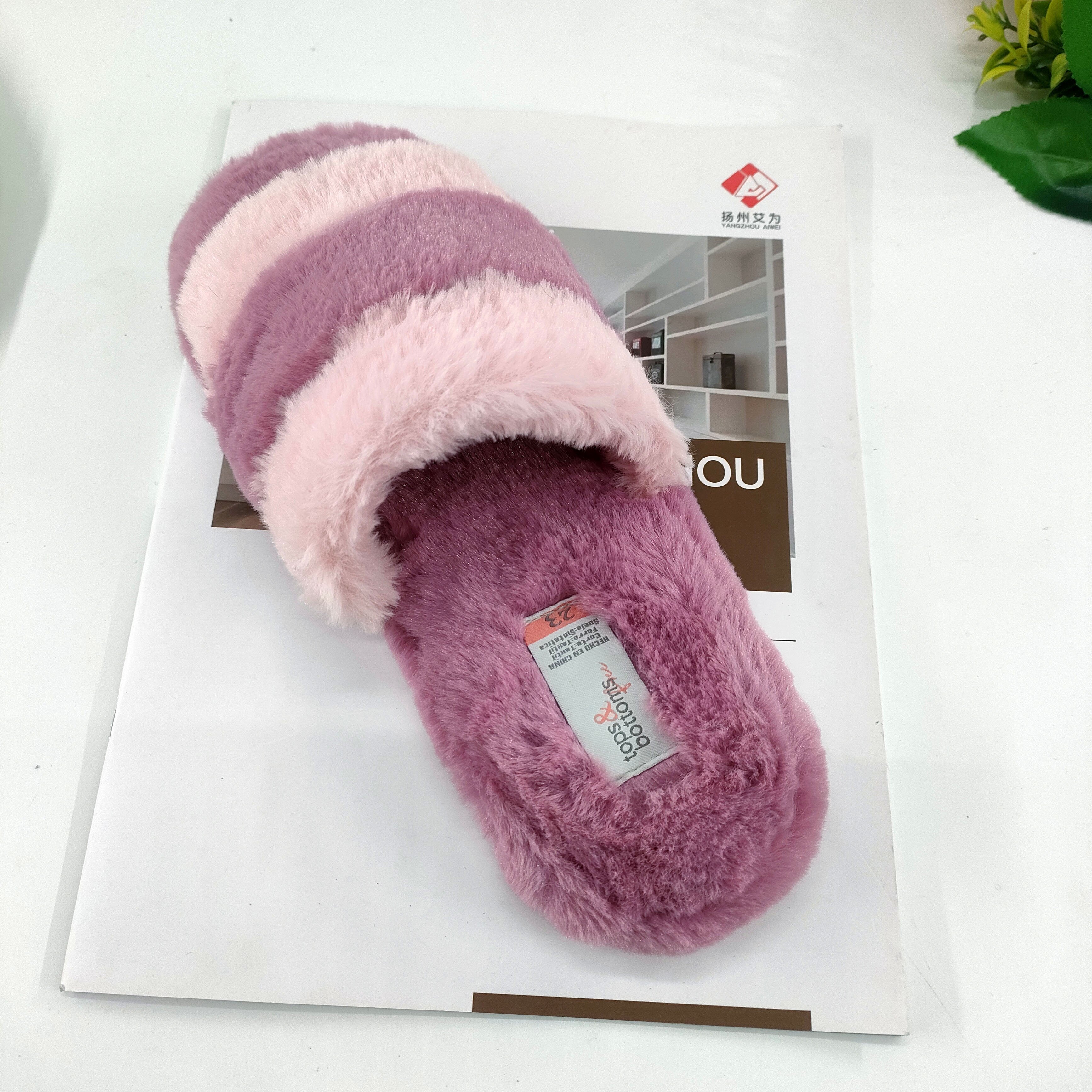 Custom Slides Slippers Fluffy Room Slippers 2024 The Best Seller Slipper For Woman