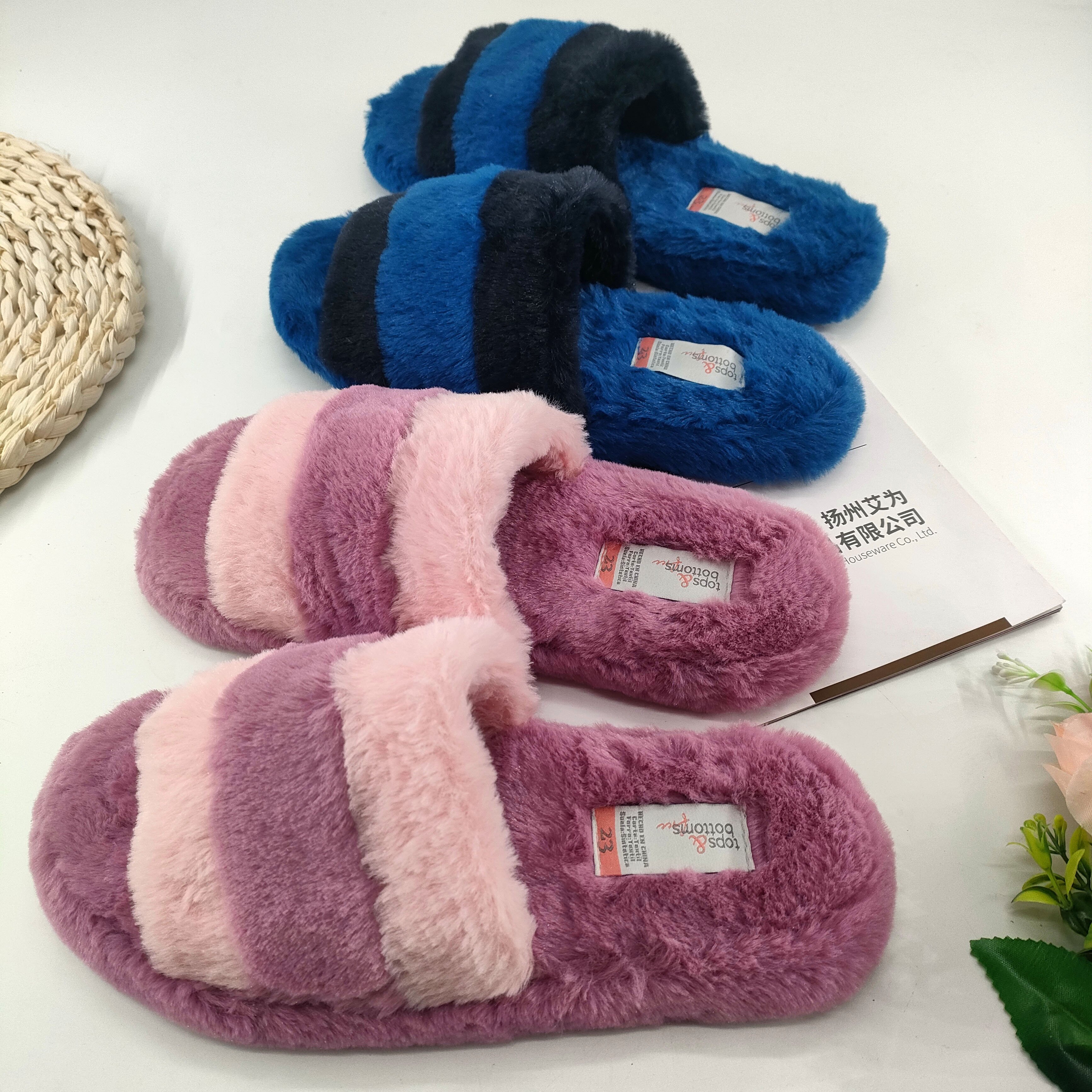 Custom Slides Slippers Fluffy Room Slippers 2024 The Best Seller Slipper For Woman
