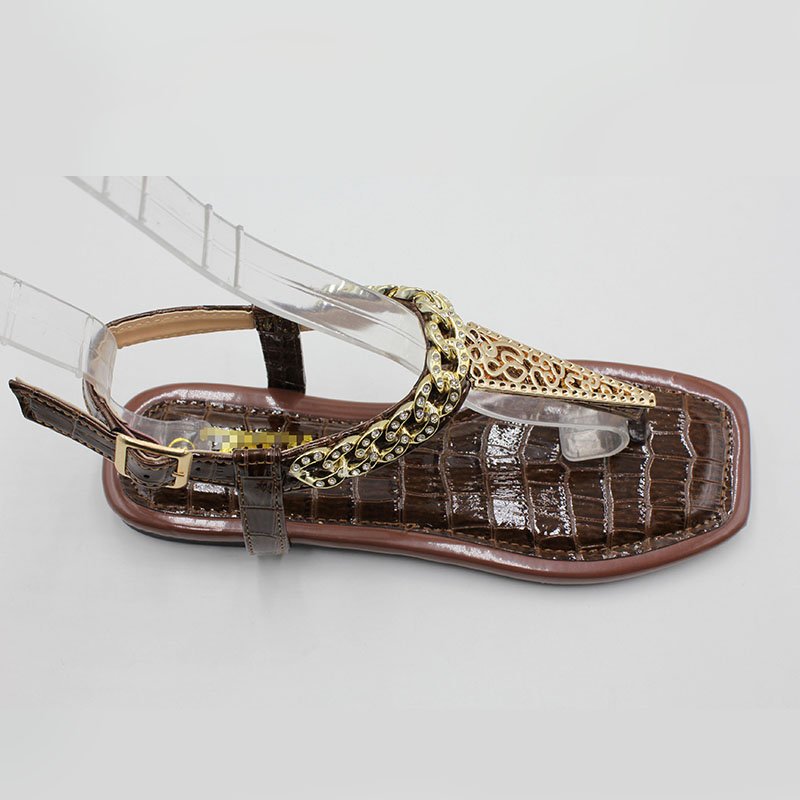 2024 Summer toe ladies flat shoes flat outdoor casual sandals for women wholesales luxury shoe available Size 37-42