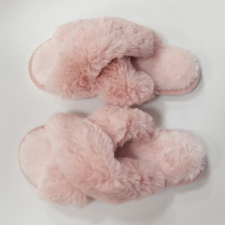 Luxury High Quality Cheap Embroidered slippers with custom logo label Coral Fleece Indoor Bathroom Hotel Slipper