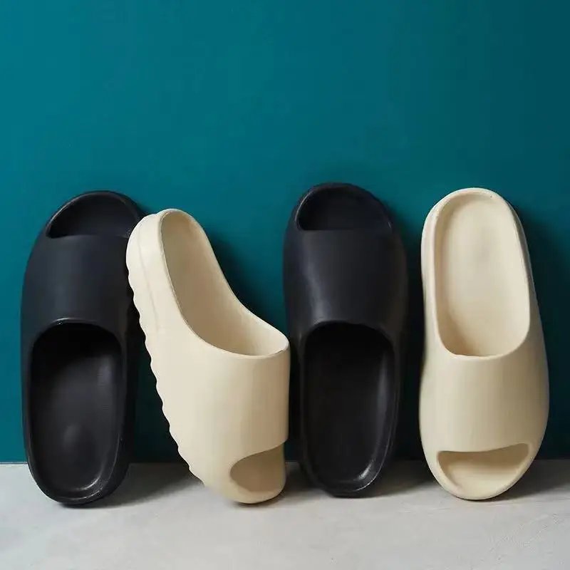 Indoor and outdoor slippers thick sole comfortable versatile cute style slippers