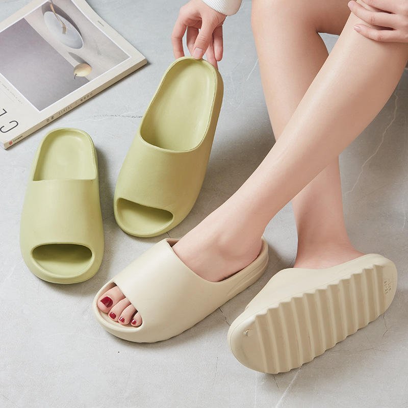 Designer Slippers Indoor Home Lightweight Non-slip Summer Beach Outdoor Platform Slide Slippers