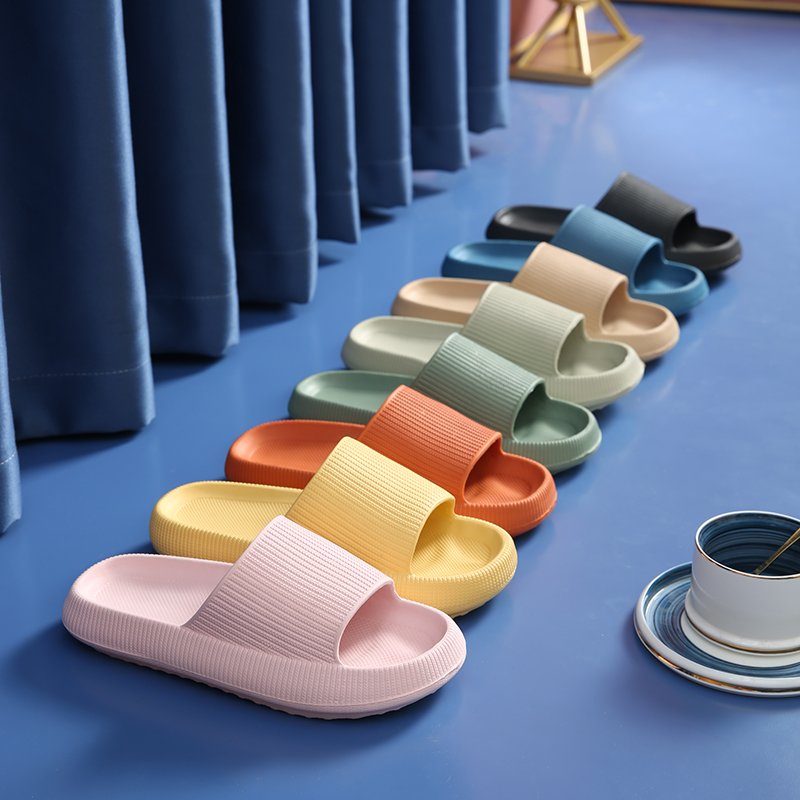 2022 light weight anti-slip Women Sandals Soft Thick Sole house slides pure color Indoor EVA slippers