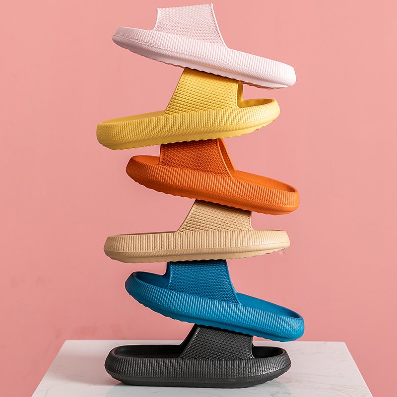 2022 light weight anti-slip Women Sandals Soft Thick Sole house slides pure color Indoor EVA slippers