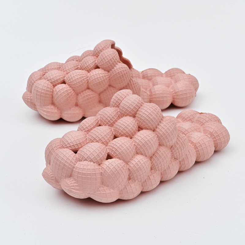 Hot Sale Bubble Slides House Slippers With Shoes Charms Women Cute Sandals Beach Men Lychee Grape Slippers For Girls Women
