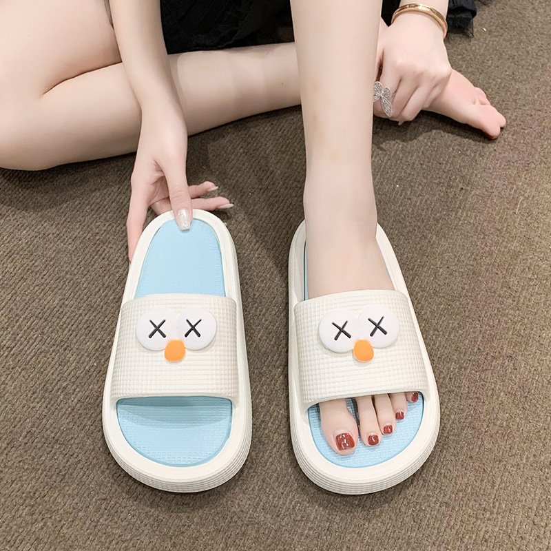 Cute Big Eyes Slipper Home Slipper Thick Sole Women's Shoes Soft and Comfortable Slides Slippers Non-slip Men's Shoes