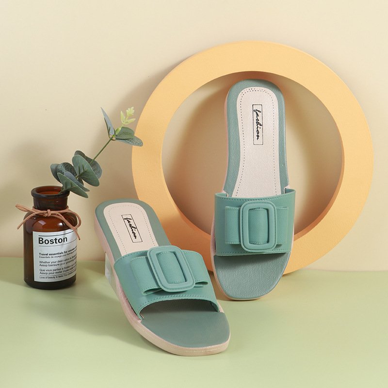 High quality new model women slides slippers ladies anti-slip summer beach casual sandals
