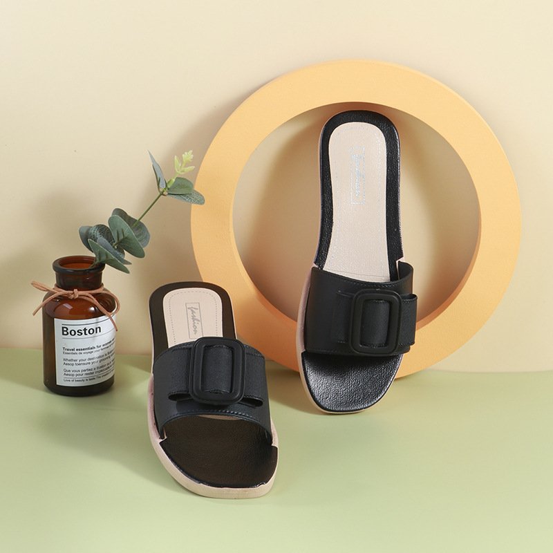 High quality new model women slides slippers ladies anti-slip summer beach casual sandals