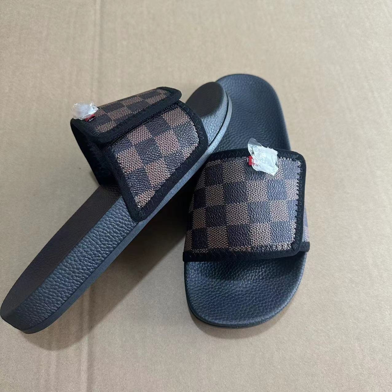 2024 Hot Sale Famous Brand Summer Sandals For Women Slides Women Slides For Ladies Women's designer Slippers