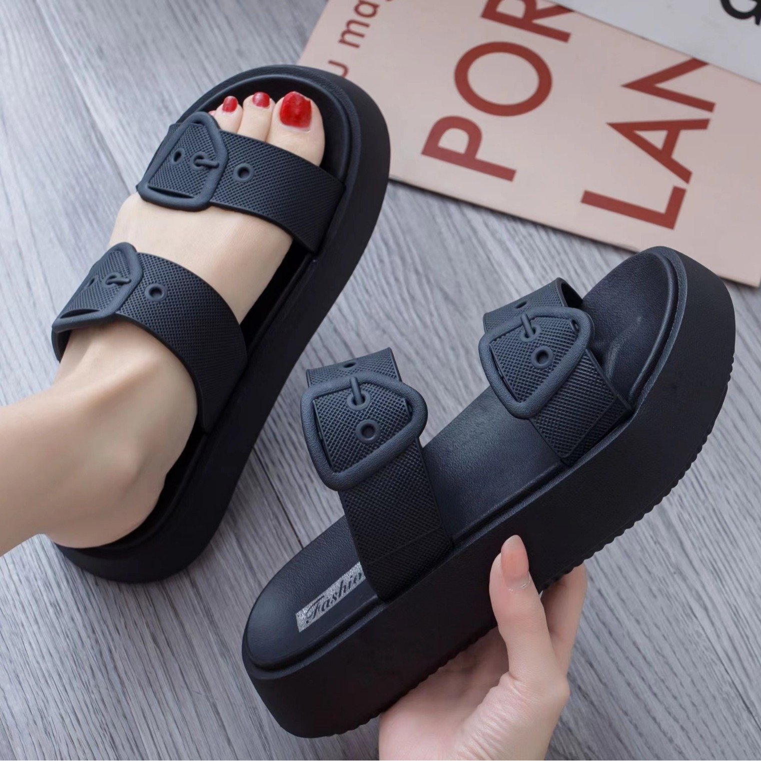 New Summer Women's Fashion Wedges Sandals Slip-On Casual Beach Slide Slippers Thick Sole Commuter