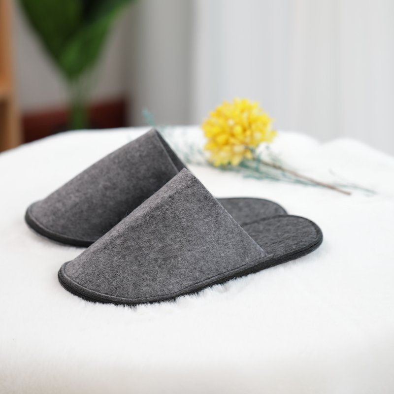 Factory cheap non-woven hotel felt slipper gray white blue in stock