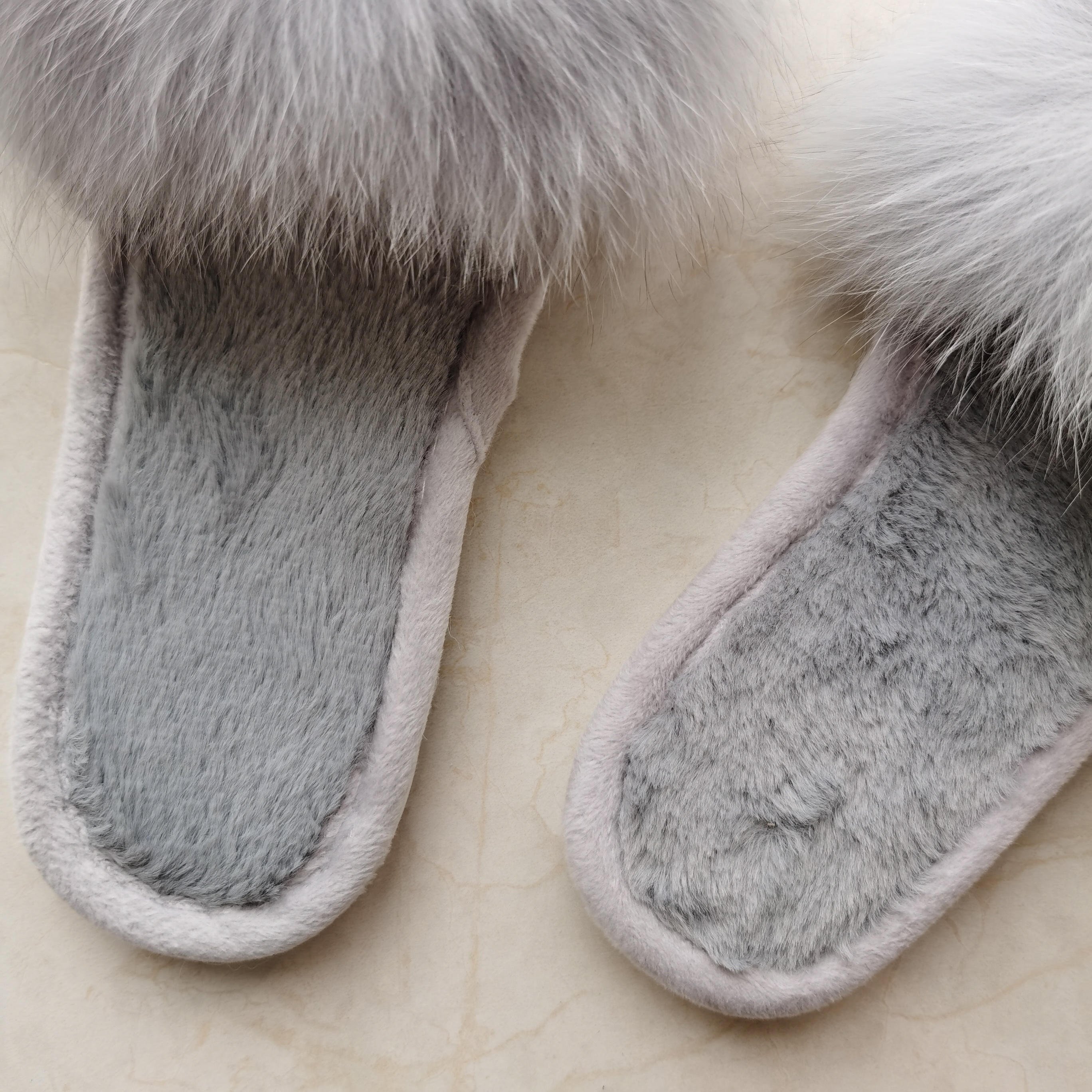 Authentic Fox Fur Slippers Women Real Fox Fur Slides Home Outdoor Furry Flat Sandals Female Cute Luxury Fluffy Shoes