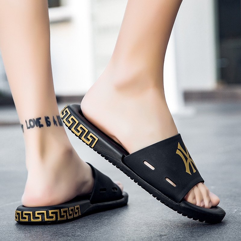 Men House Shoes Flat Sports Slipper Casual Pvc Sandals Outdoor Luxury Designer Personalized Slide Slippers