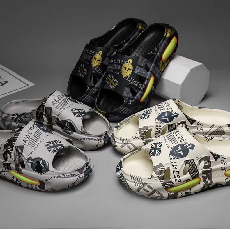 Summer Slippers male outdoor casual shoes fashion trend 2024 home anti-slip slides new man sandal wholesale