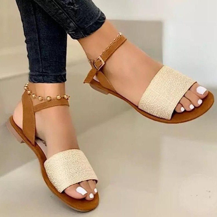Hot Selling Open Toe 35-43 Large Buckle Strap Women's Sandals Custom Slides Slippers Flat Sandals For Women And Ladies