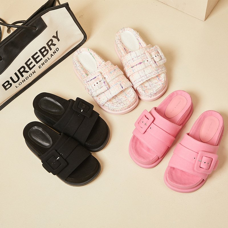 Hot Sale Breathable Comfort Beach Summer Woman Thick Heel Buckle Upper Slides Slippers
