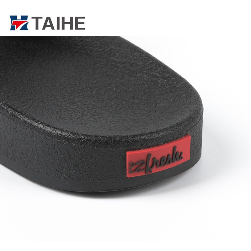 Summer Men's Slides Slipper Custom PVC PU Embossed Logo Slides Slipper Sandals Summer Shoes Wholesale 7 -10 Days Customized Size