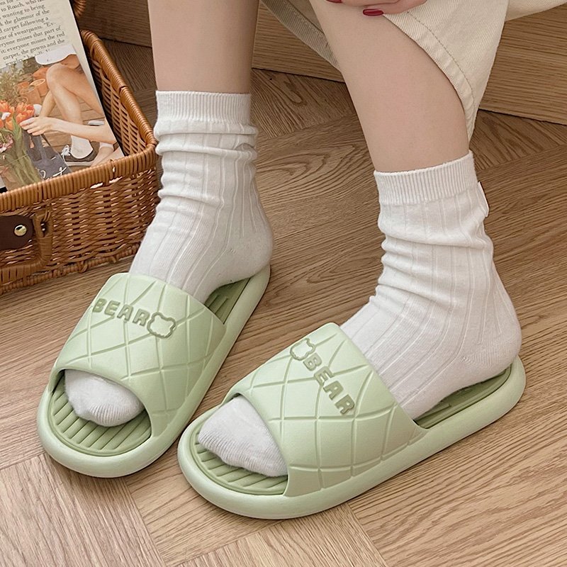 Wholesale Bear Printed Home Slipper Comfortable Soft Slides Slipper Striped Women's Shoes Non-slip Men's Shoes