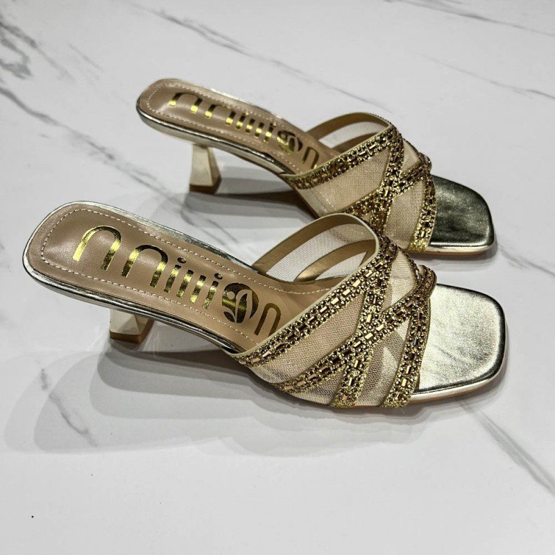 High Quality Gold Crystal Floral Floral Slide Flat Sandals for Women Shining Rhinestone Strip Beach Slippers for Summer
