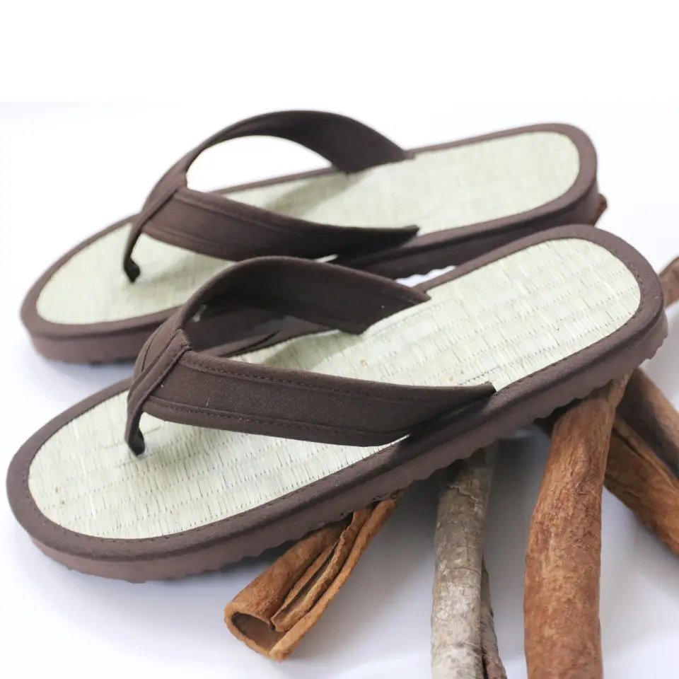 High Quality Durable Breathable Seagrass Cinnamon Flip Flops Slippers for Indoors made from Vietnam