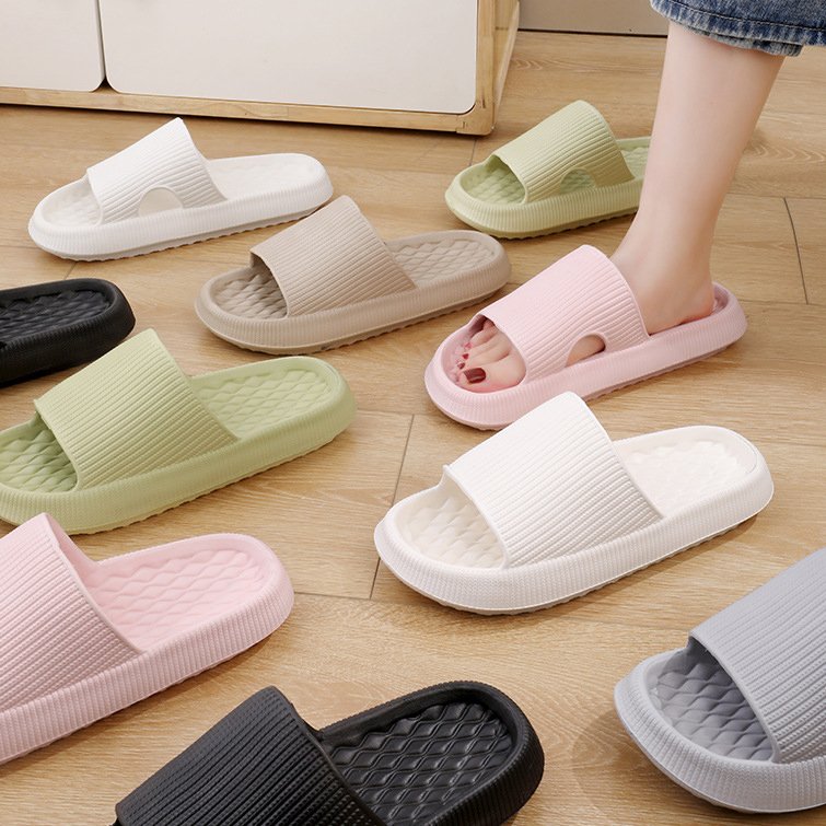 Thick Bottom Cloud EVA Slides Slippers Women Summer Lightweight Soft Sole Platform Sandals Woman Casual Non-slip Shoes Slides