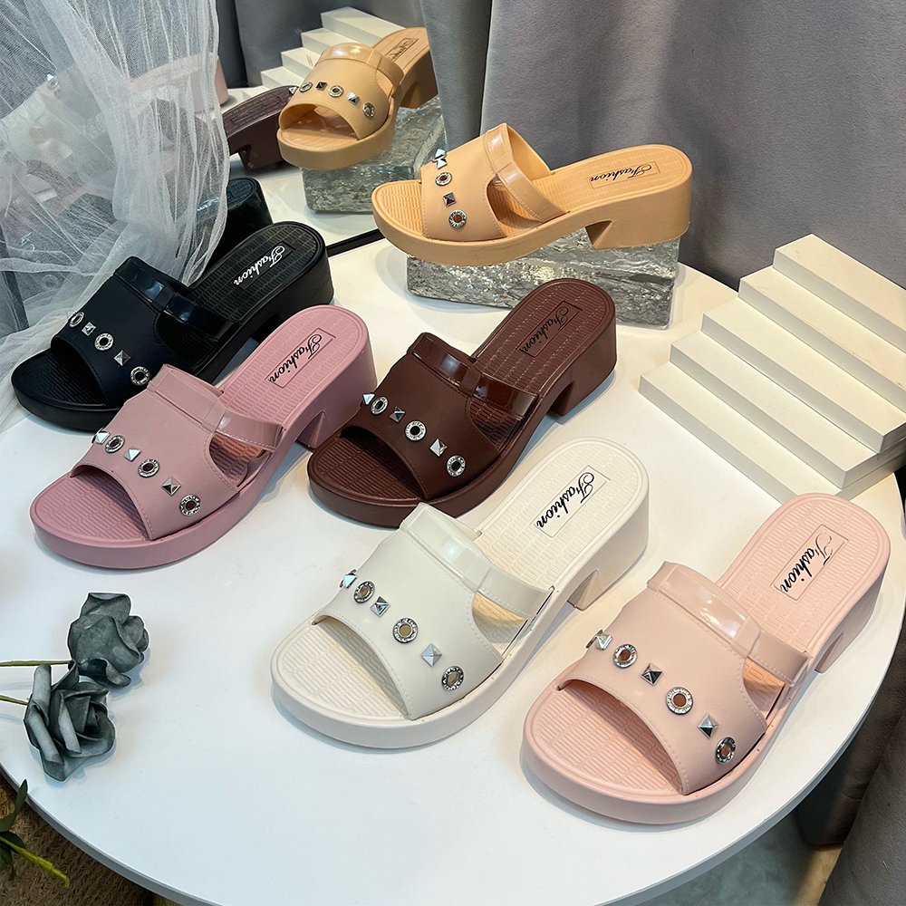 2024 Fashion design wholesale luxury woman shoe babouches heel slide slipper
