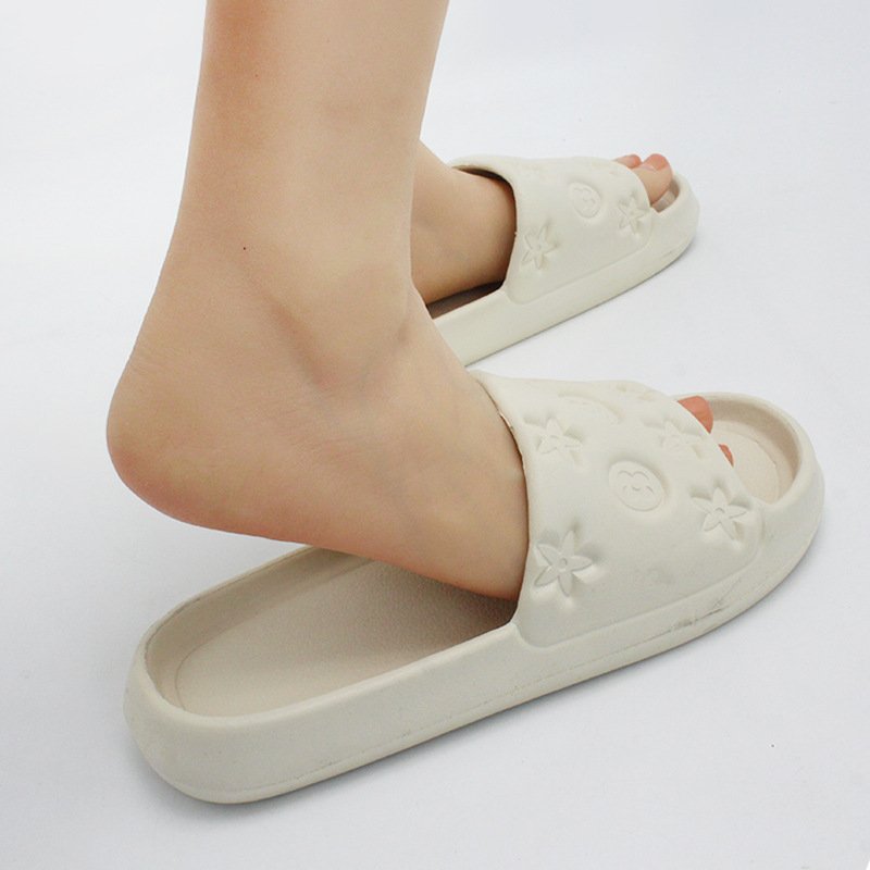Summer Colorful Candy Color Wholesale Popular Indoor Shoes Home Slides Slippers Soft Thick Bottom Beach for Men Women EVA