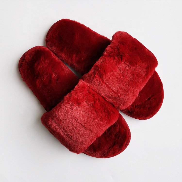 Women's Slip on Fuzzy Slippers Flat Sole House winter Slippers Outdoor Indoor Warm Short Plush Bedroom Shoes with Fur Lining