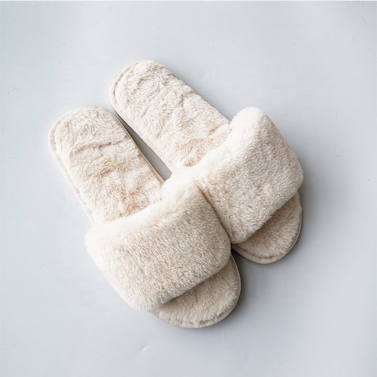 Women's Slip on Fuzzy Slippers Flat Sole House winter Slippers Outdoor Indoor Warm Short Plush Bedroom Shoes with Fur Lining