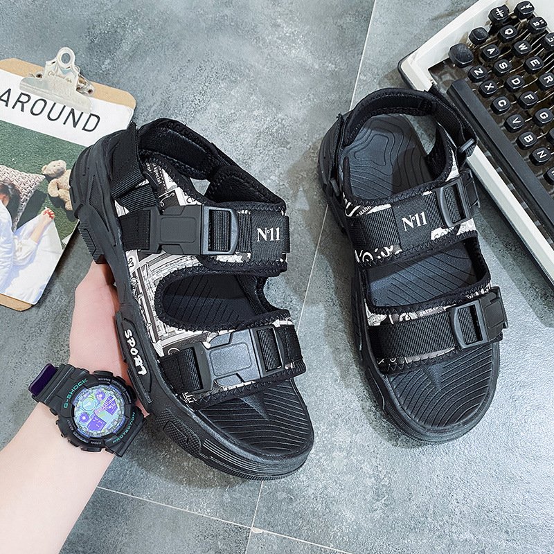 2024 Factory Wholesale Low Price Shoes Summer New Leisure Trend Personalized Men Beach Sports Sandals For Men