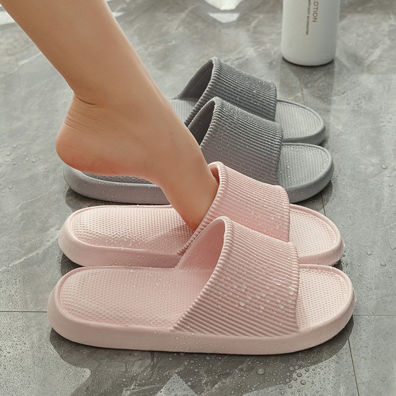 Soft and Casual EVA Women's shoes Simple Slippers for Men Indoor & Outdoor Breathable Slides Slippers Bathroom Use Unisex
