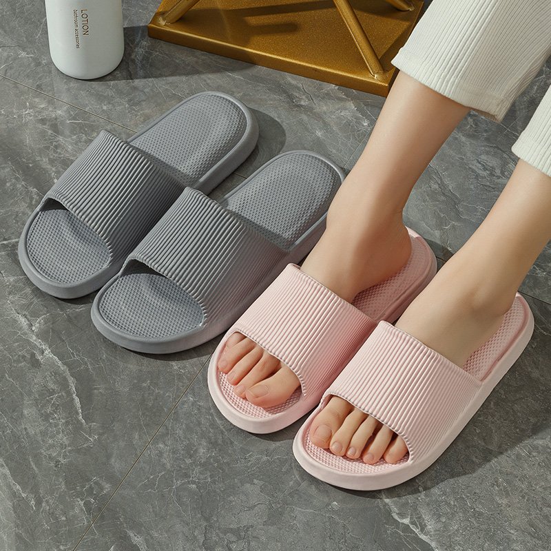 Soft and Casual EVA Women's shoes Simple Slippers for Men Indoor & Outdoor Breathable Slides Slippers Bathroom Use Unisex