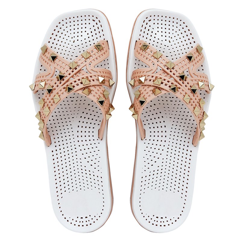 Custom Luxury Ladies Footwear Mixed Color Rivet Flat Sandals Summer Outdoor Hollow Out Design Fashion Women Slide Slippers