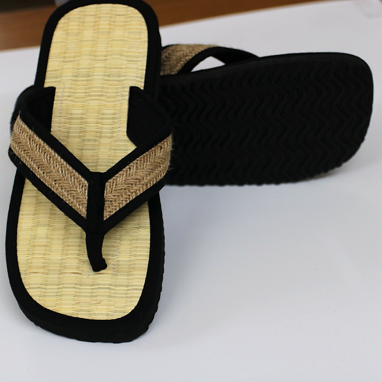 Eco-Friendly Open-Toe Spa Slides Seagrass Material with Antislip Feature Light Weight Massage Flip Flops Winter Cinnamon Color