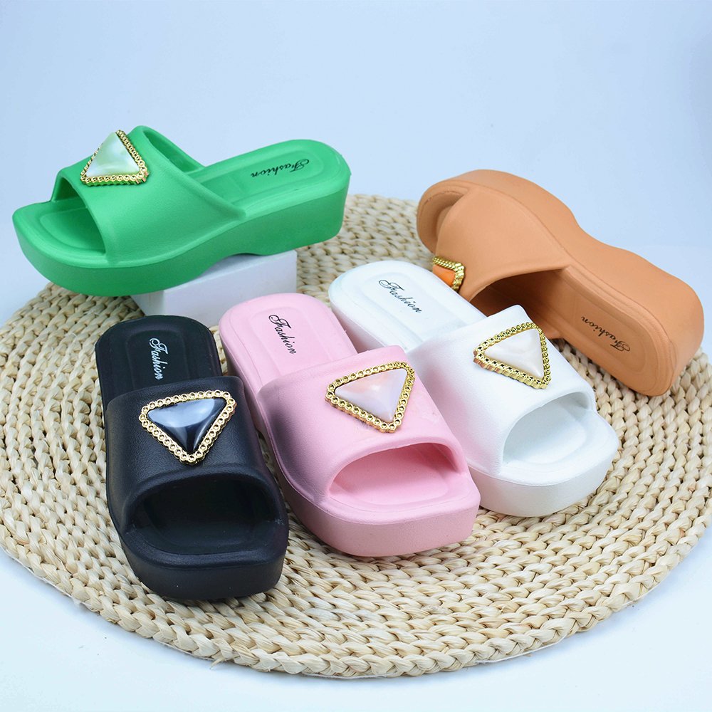 Women's Outdoor Style Height Increasing Sandals Fashionable Slide Slippers