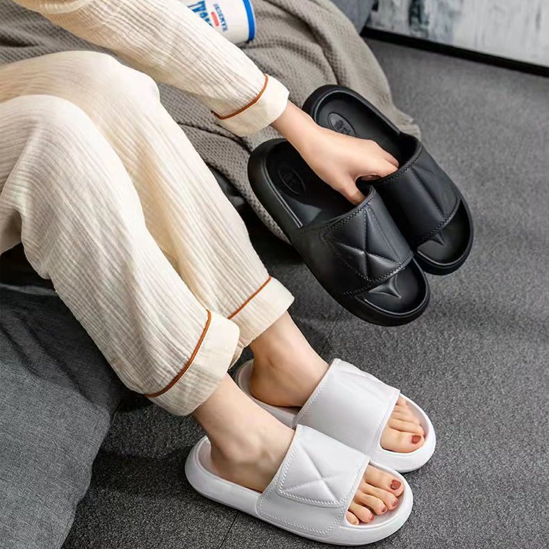 Custom Thick Platform Bathroom Non-slip Cloud Orthopedic Home Sandals Women's Men Flip-flops Soft Sole EVA Indoor Slides Slipper