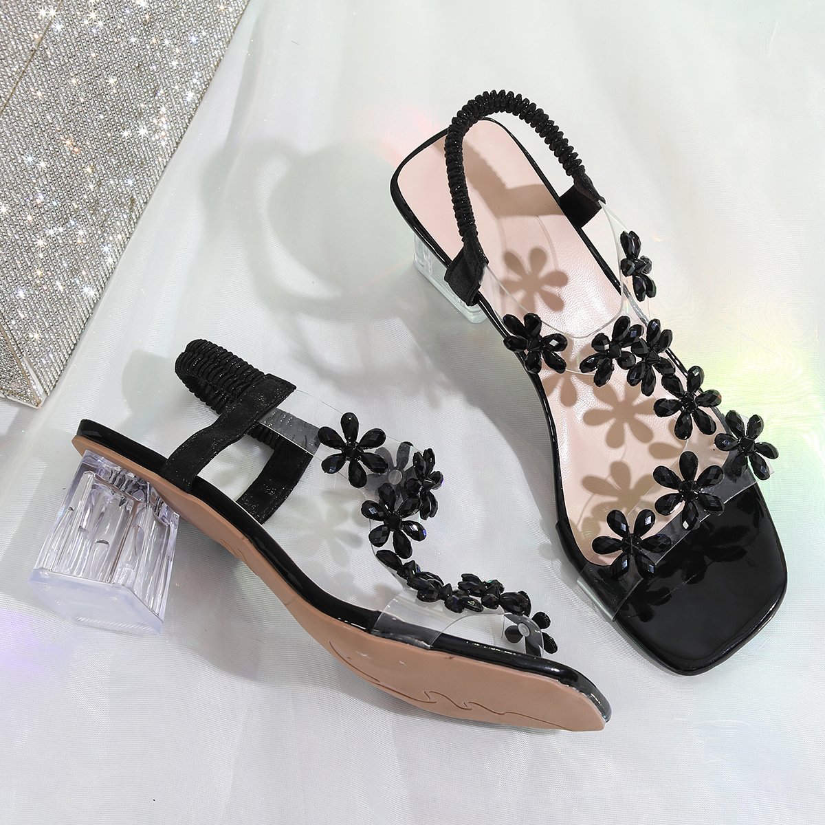 Women's All-Weather PU Flat Sandals with Bare Fingers Design Fashionable Slides Slippers for Home Pool Beach