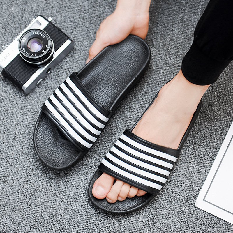 Plus Size Men Indoor Home Slippers Male Soft Comfortable Bath Summer Slipper EVA Flat Outdoor Beach Customized Logo Sandals