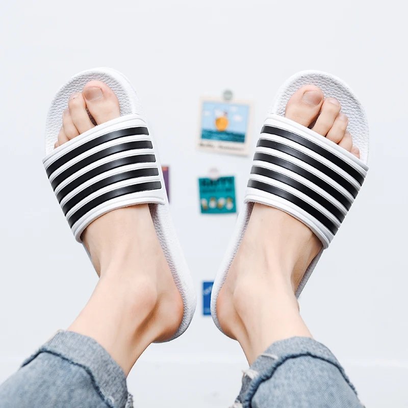 Plus Size Men Indoor Home Slippers Male Soft Comfortable Bath Summer Slipper EVA Flat Outdoor Beach Customized Logo Sandals