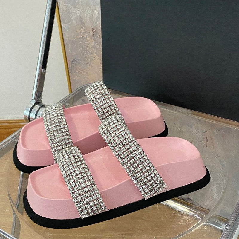 2024 Luxury Rubber Stylish Latest Mujer Platform Shoe Flat Female Slides Slipper Summer Women'S Sandals For Women And Ladies