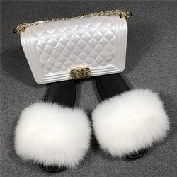 fur23